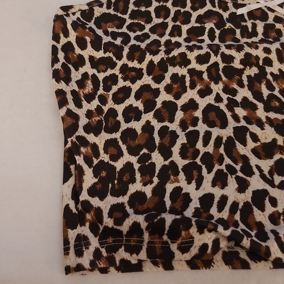 051. Leopard Print Crop Spaghetti Straps Camisole  Size M - Picture 14 of 16